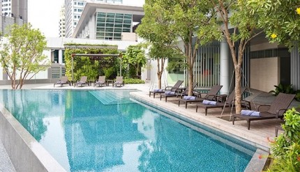 Outdoor Infinity swimming Pool