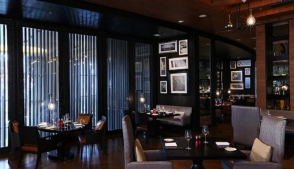 The District Grill Room & Bar 6